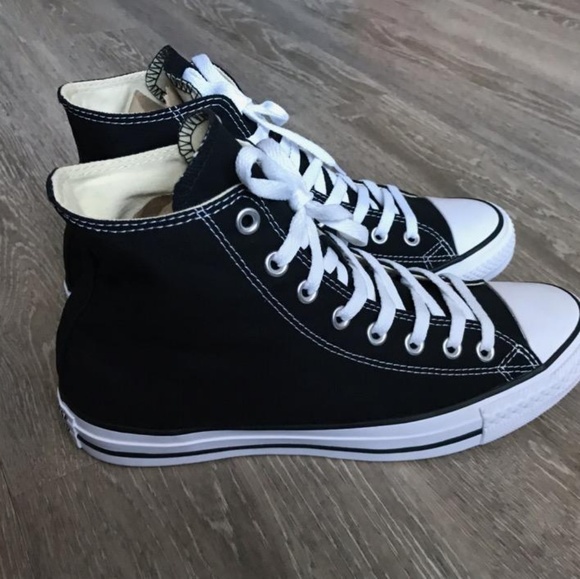 👟💥NWOT ALL STAR CONVERSE 😃 - Picture 8 of 8